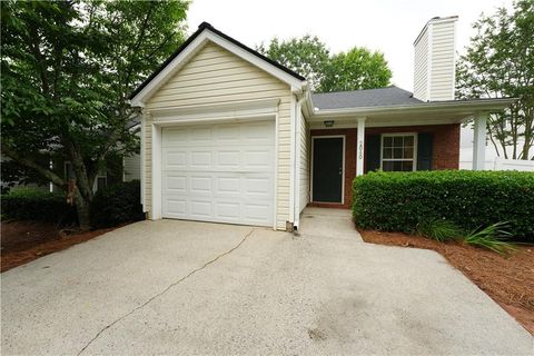 Homes For Rent - 2040 Keenland Court<br/> Cumming, GA 30040