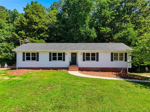 Homes For Sale - 1484 Dupree Road<br/> Woodstock, GA 30189