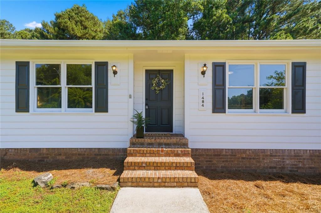 1484 Dupree Road