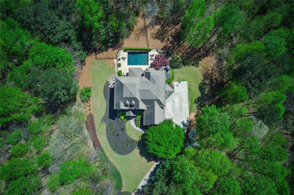 921 Accipiter Way, Ball Ground, Georgia image 5