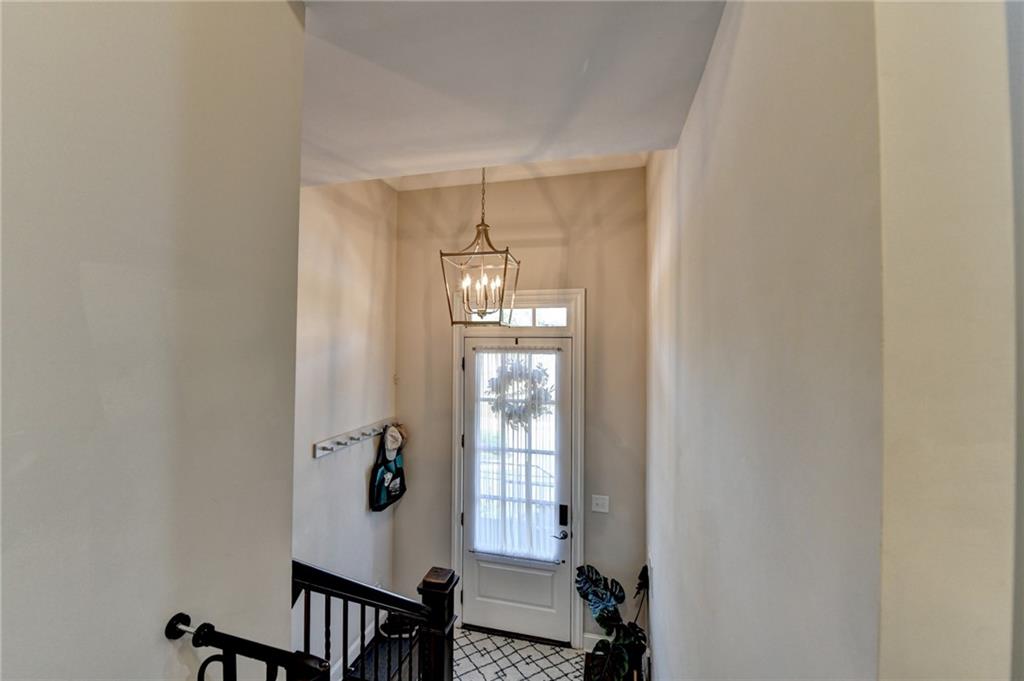 4007 Dunwoody Trace, Atlanta, Georgia image 4