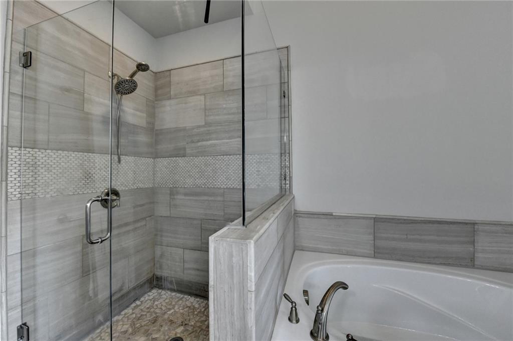 4007 Dunwoody Trace, Atlanta, Georgia image 32