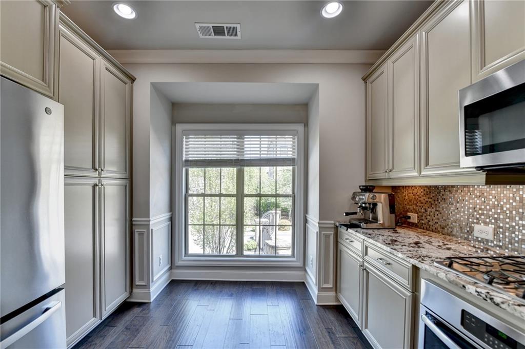 4007 Dunwoody Trace, Atlanta, Georgia image 6