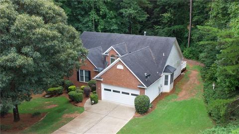 A home in Flowery Branch