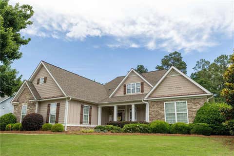 Homes For Sale - 112 Caraway Road<br/> Locust Grove, GA 30248