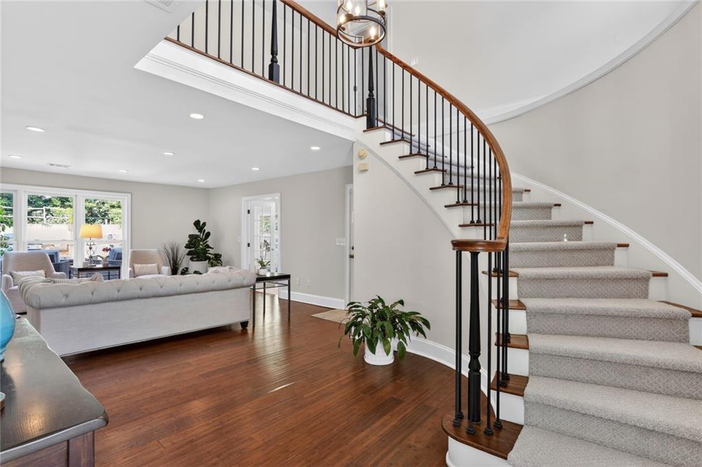 6955 Northgreen Drive