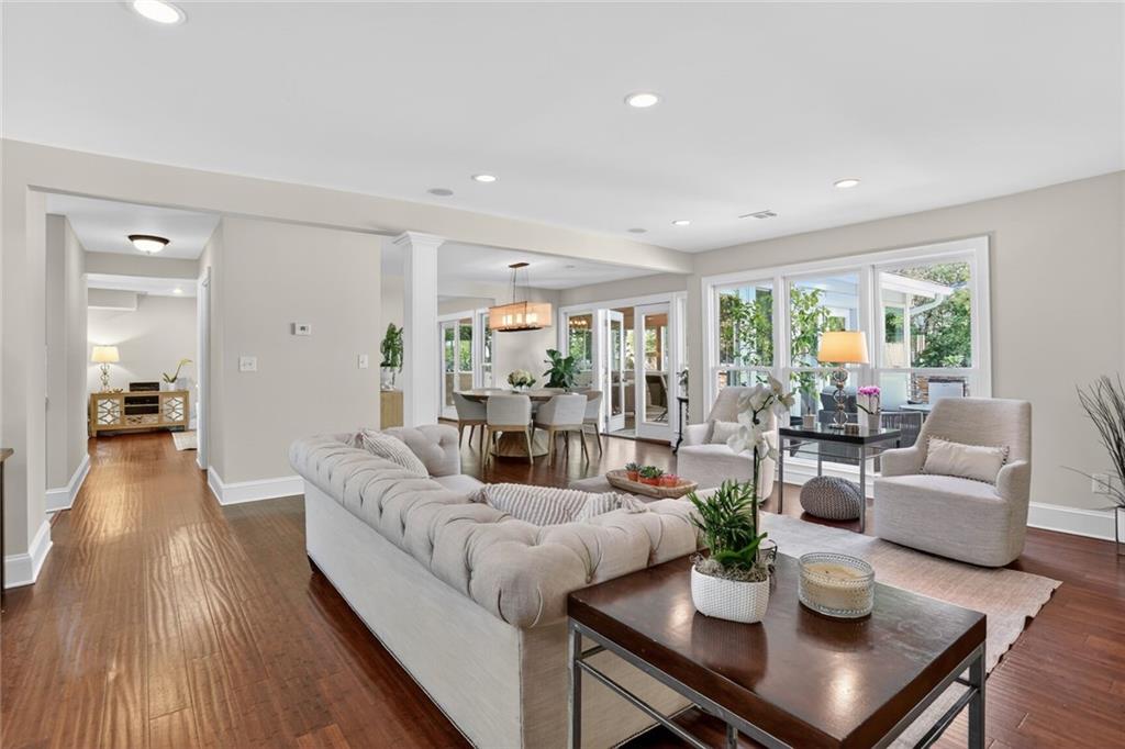 6955 Northgreen Drive