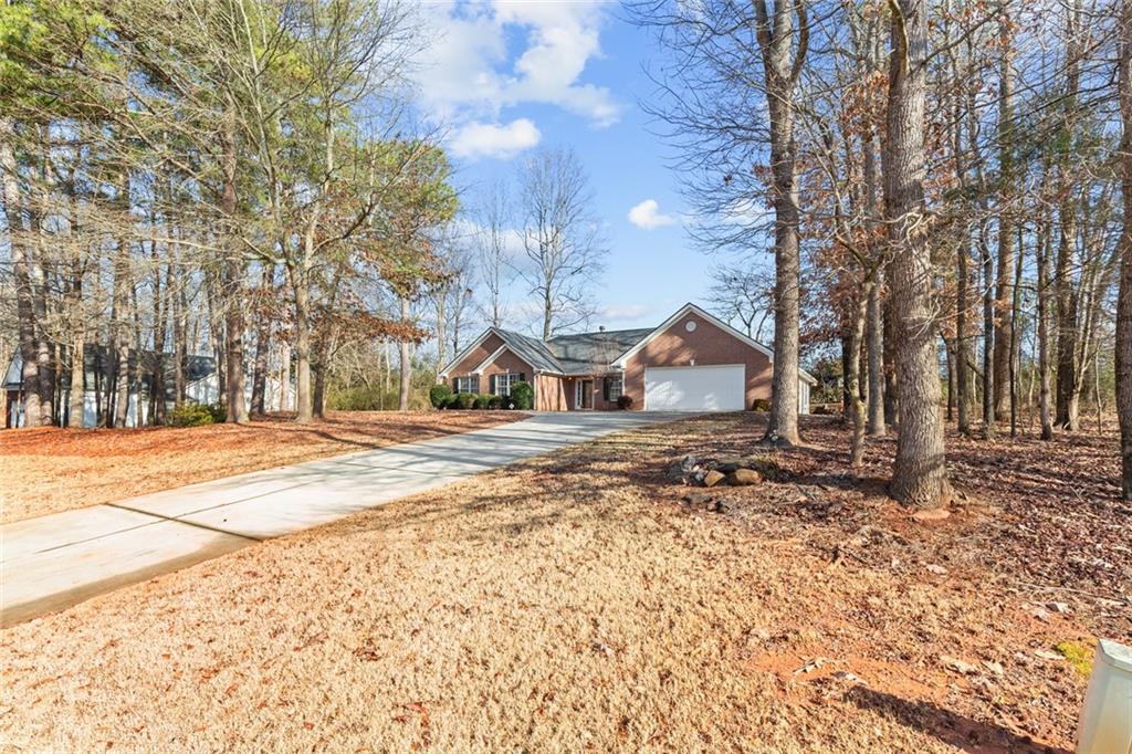 89 Berry Drive Dr, Dawsonville, Georgia image 3