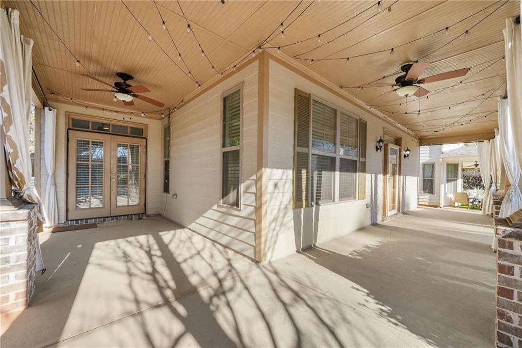 2439 Muirfield Place