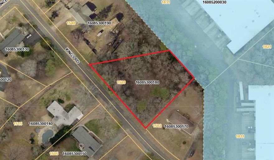 1528 Kings Road, Marietta, GA 30062 presents a valuable chance to develop in one of Cobb County's most desirable residential zones. Zoned R-20 single-family residential, this parcel comes with water and sewage already connected, saving time and infrastructure costs. Situated in an established neighborhood with strong resale potential and access to top-performing schools, shopping, and major commuter routes. Ideal for a custom build or spec home project-bring your plans and vision to this ready-to-go homesite!