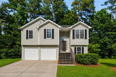 Homes For Sale - 7115 Hillcrest Chase Drive<br/> Austell, GA 30168