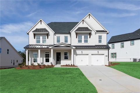 Homes For Sale - 6810 Wallace Creek Court<br/> Cumming, GA 30028