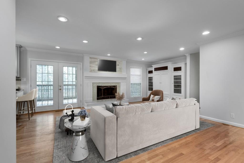 1440 Diamond Head Circle