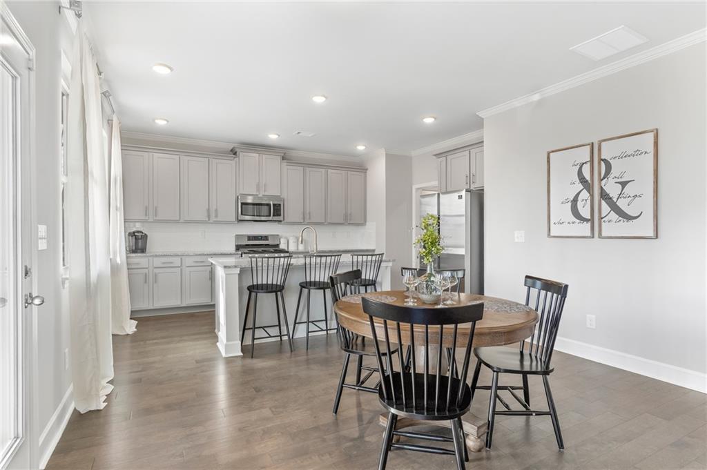7352 Rocklin Lane, Flowery Branch, Georgia image 13