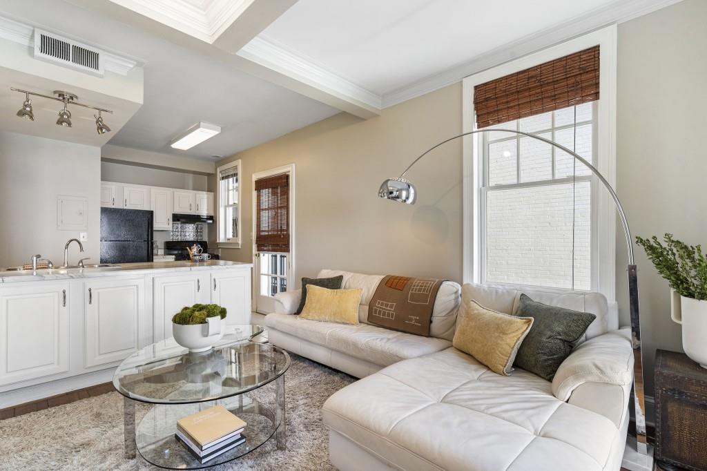 2840 Peachtree Road NW 406