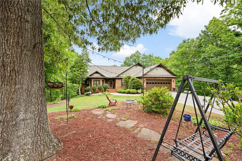101 Sunset Drive SE