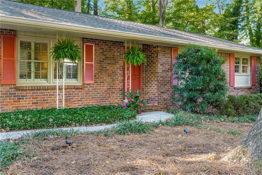 2019 Ellwyn Drive
