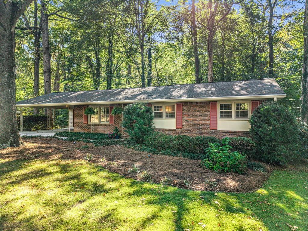 2019 Ellwyn Drive