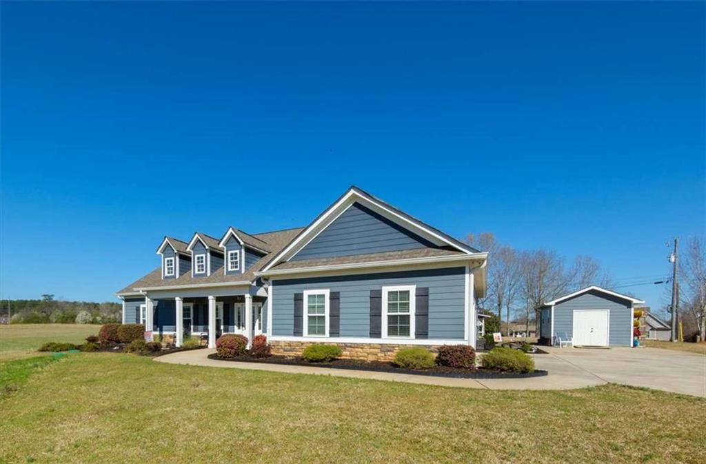 133 Thunder Road, Eatonton, Georgia image 1