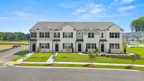 Townhouse For Sale - 348 Sound Circle<br/> Stockbridge, GA 30281