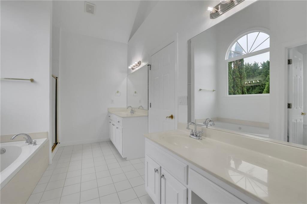 1805 Hunters Moon Drive, Alpharetta, Georgia image 34
