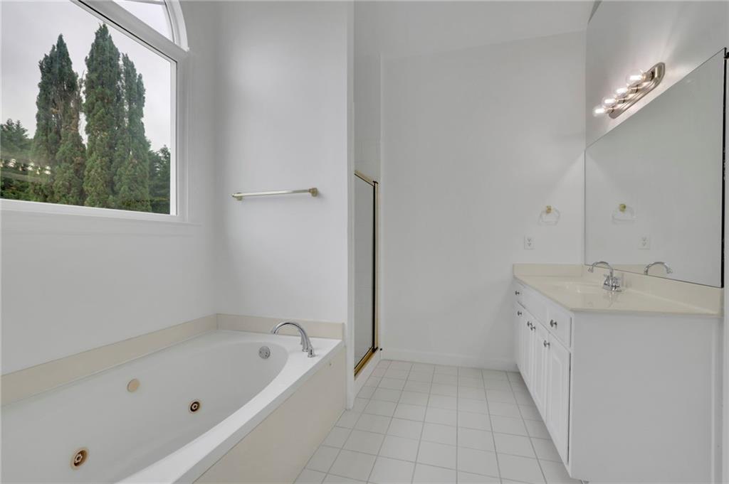 1805 Hunters Moon Drive, Alpharetta, Georgia image 35