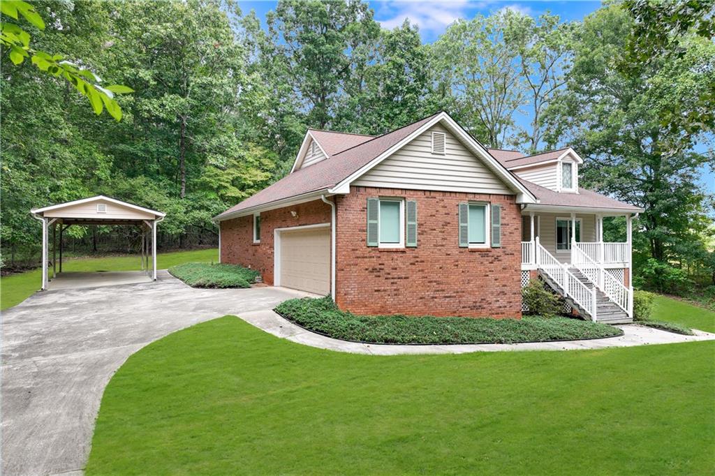 7635 Saddle Creek Trail