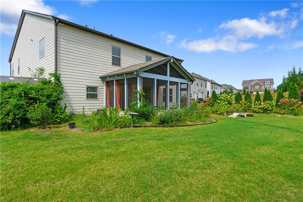 Westerleigh Commons - Residential