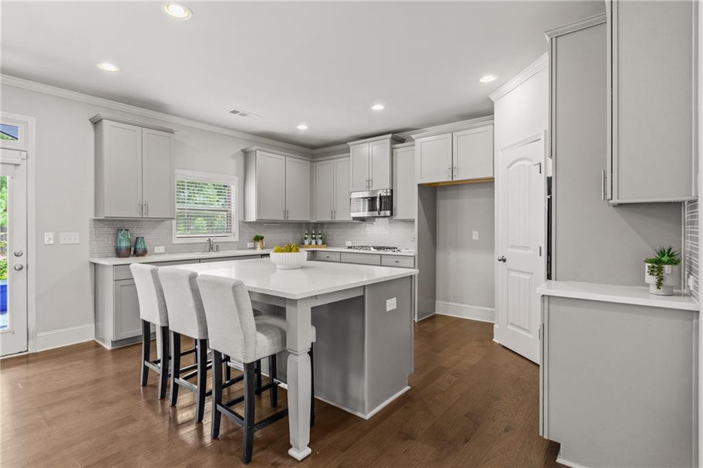 Westerleigh Commons - Residential
