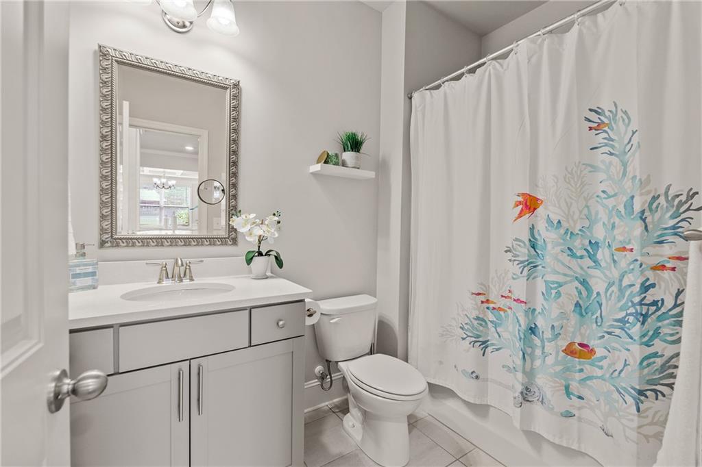 Westerleigh Commons - Residential