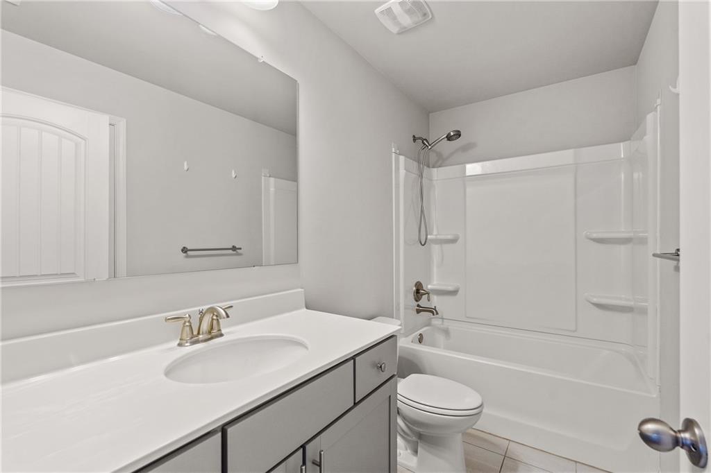Westerleigh Commons - Residential