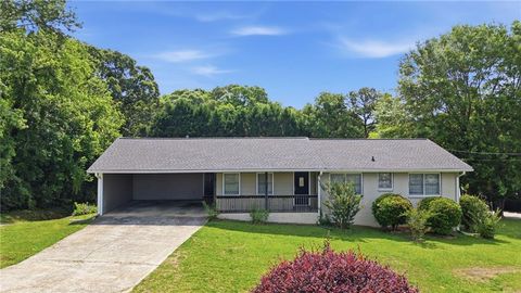 Homes For Sale - 950 Old Canton Road<br/> Marietta, GA 30068