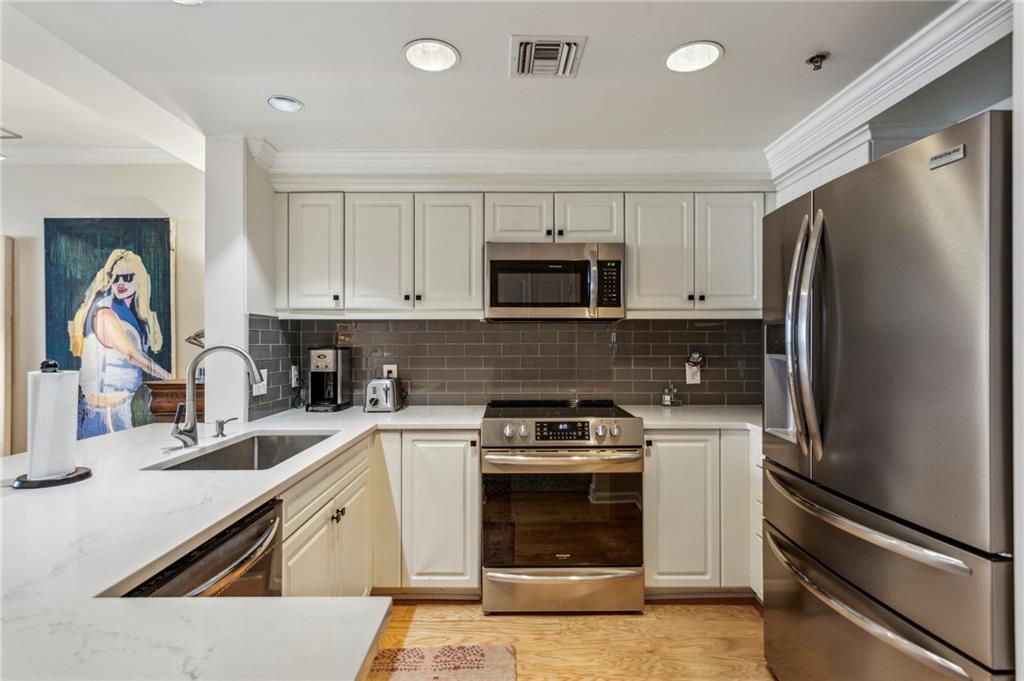 75 14th Street NE 3840
