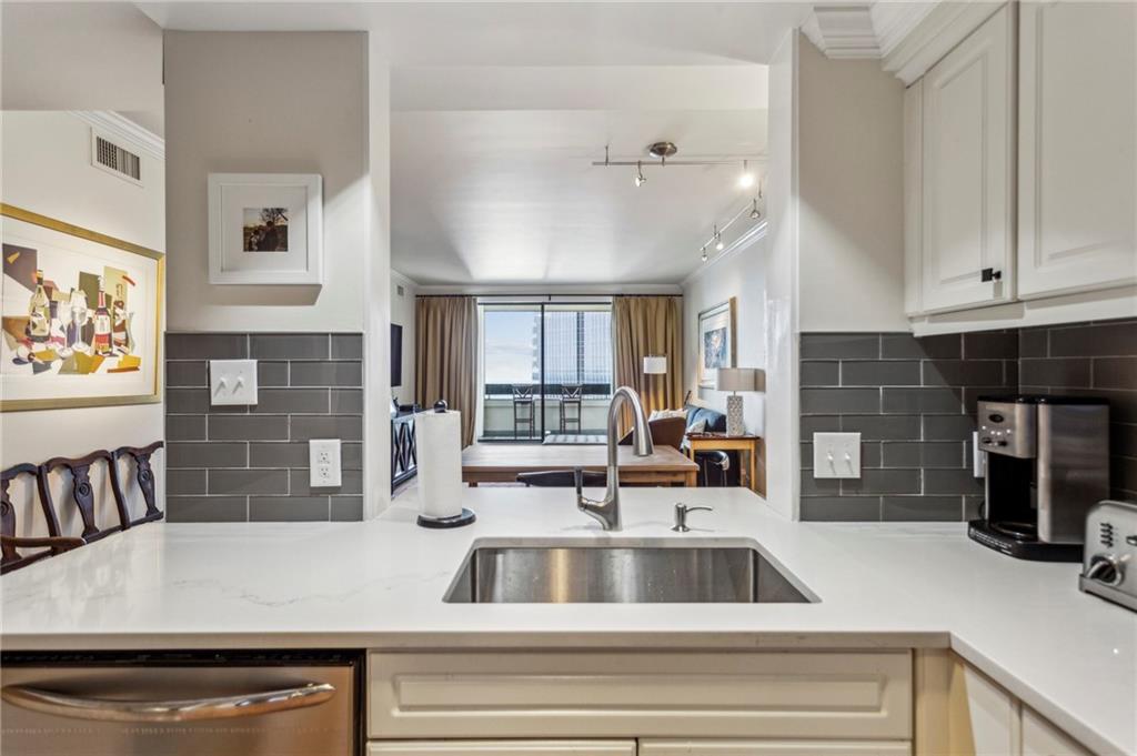 75 14th Street NE 3840