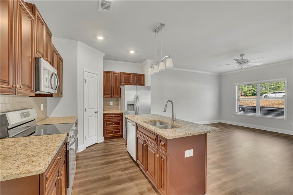 4121 Fulson Drive, Lilburn, Georgia image 45