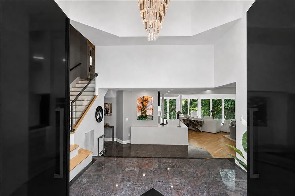 3906 Paces Ferry Road NW