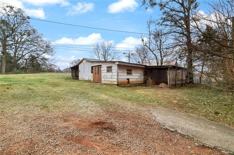 A home in Villa Rica