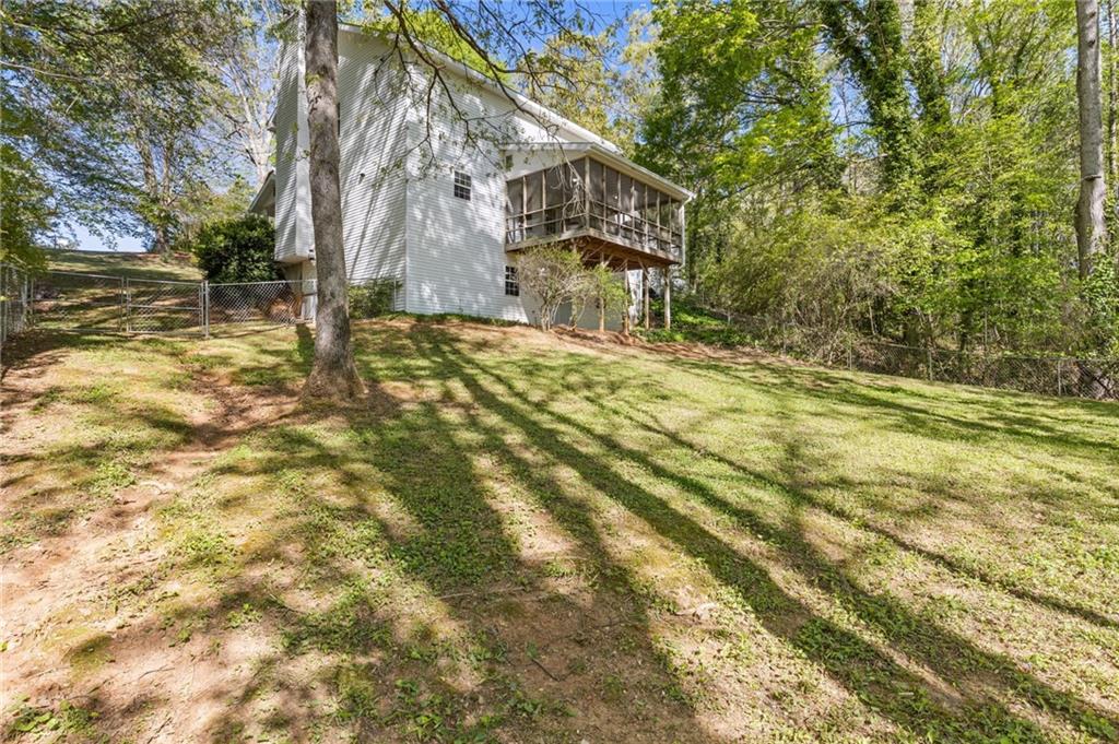 2315 Fisher Drive, Loganville, Georgia image 27