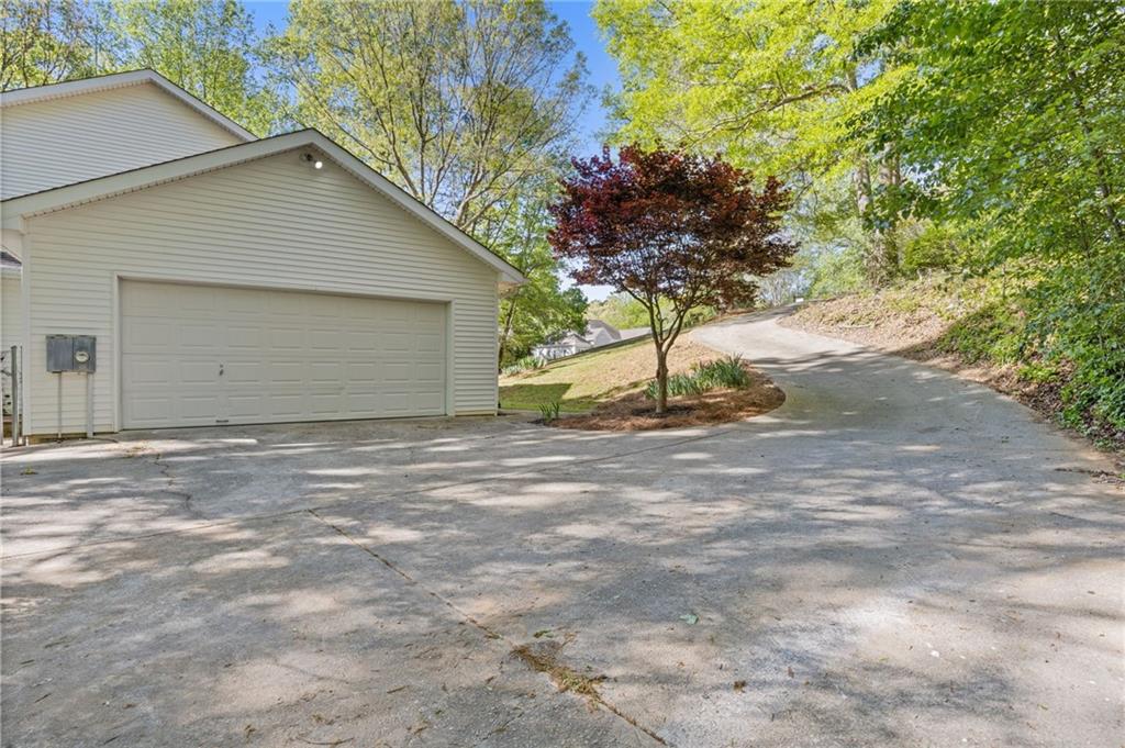 2315 Fisher Drive, Loganville, Georgia image 33