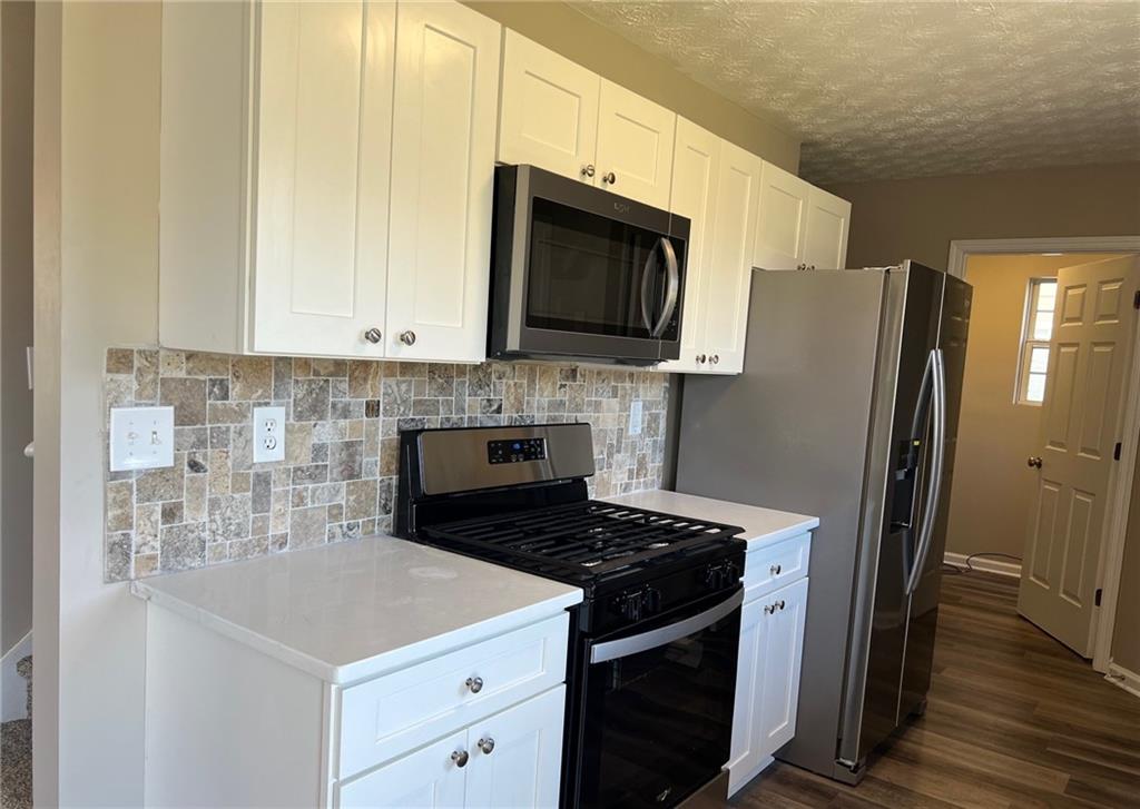 6035 Flagstaf Walk