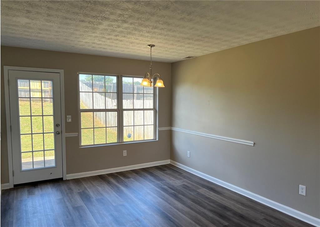 6035 Flagstaf Walk