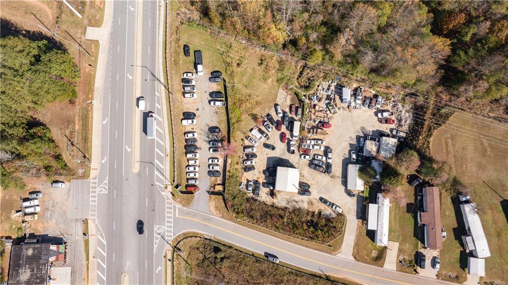 879 Gainesville Highway