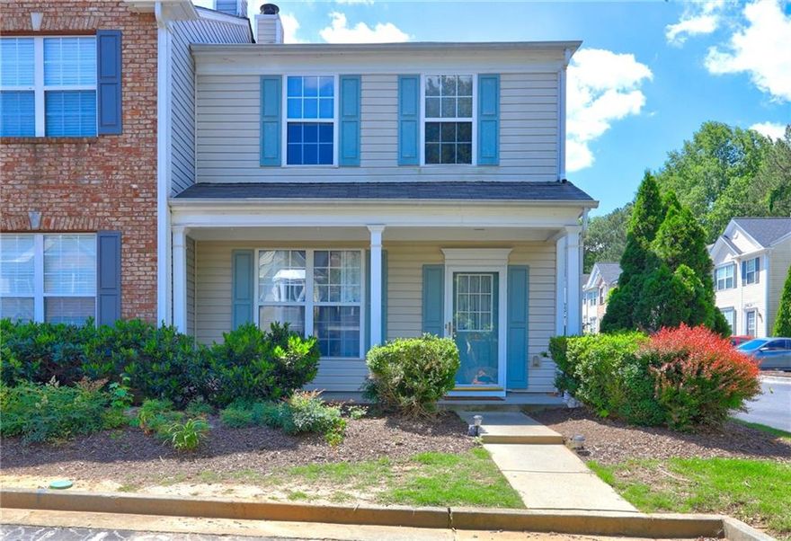 Beautiful  2-bedroom, 2.5-bathroom end-unit townhome located in a highly sought-after community. This well-maintained home features stylish laminate flooring throughout and a bright, open layout perfect for comfortable living and entertaining. Enjoy the privacy of an end unit and the convenience of location.
Recent updates include a new roof installed.  Located within a district of Top 10-rated schools, this home is ideal for families or investors.

Don’t miss the opportunity to own this amazing home in a prime location!