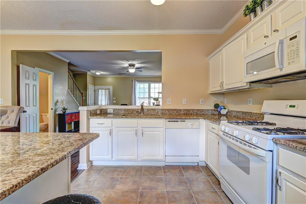 10900 Wittenridge Drive #L6, Alpharetta, Georgia image 13
