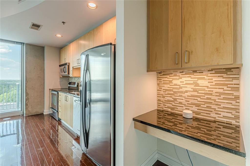 361 17th Street NW 1120