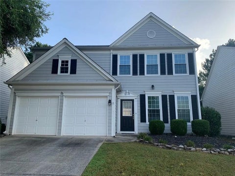 Homes For Rent - 435 Chippenham Court<br/> Alpharetta, GA 30005