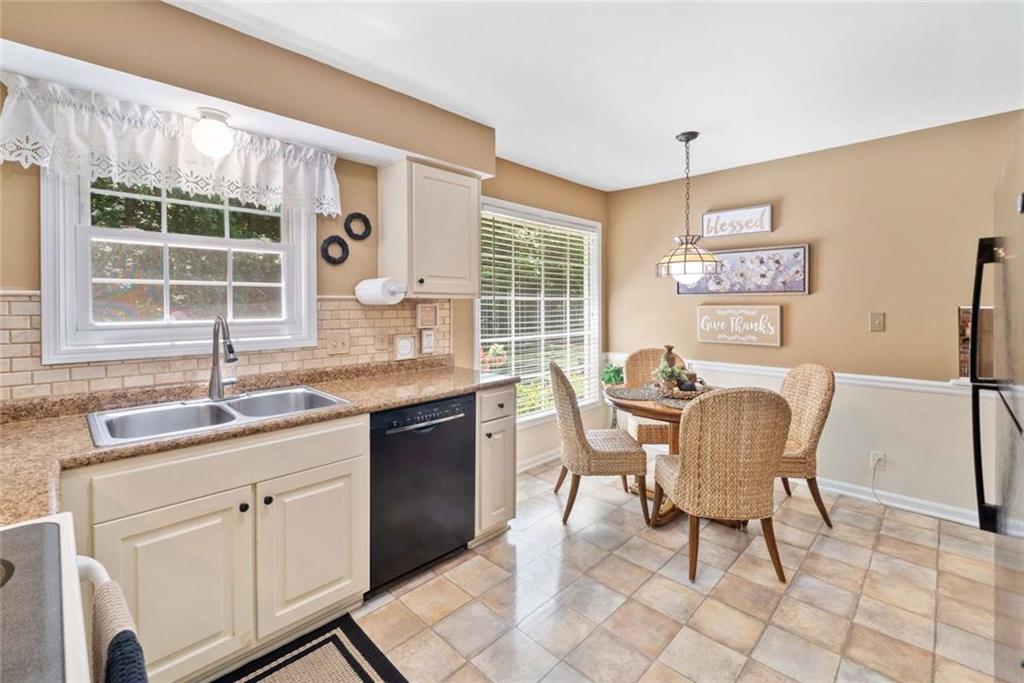 237 Lamplighter Lane, Marietta, Georgia image 12