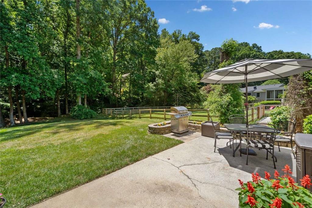 237 Lamplighter Lane, Marietta, Georgia image 8