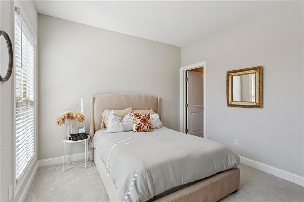 Townes at Chastain - Residential