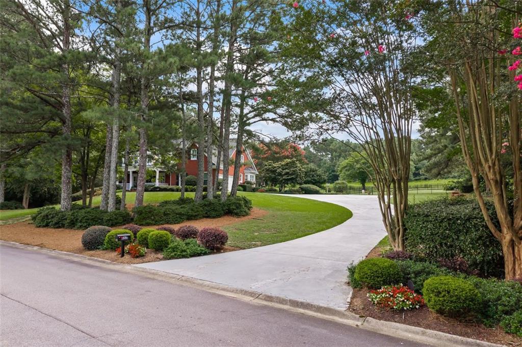 1292 GREEN TURF Drive